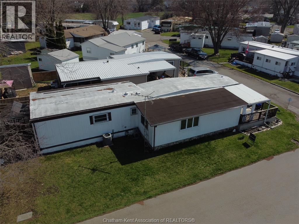 30 Regency Drive, Chatham — photograph 3
