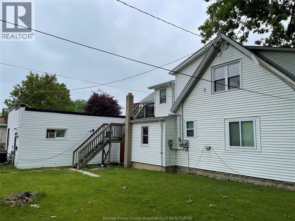 167 Murray, Amherstburg — photograph 3
