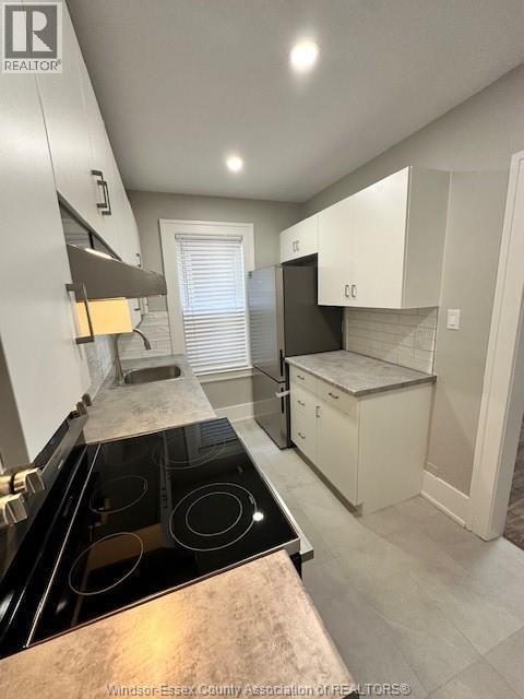 1179 Howard Avenue #2, Windsor — photograph 2