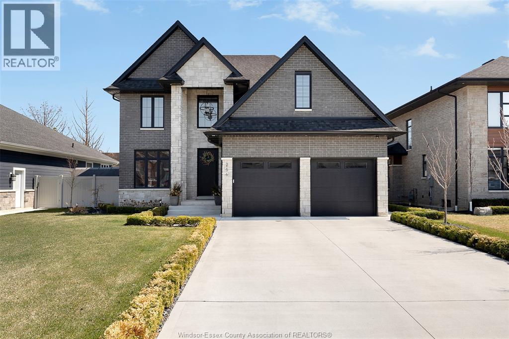 256 Xavier Circle, Lakeshore — photograph 2