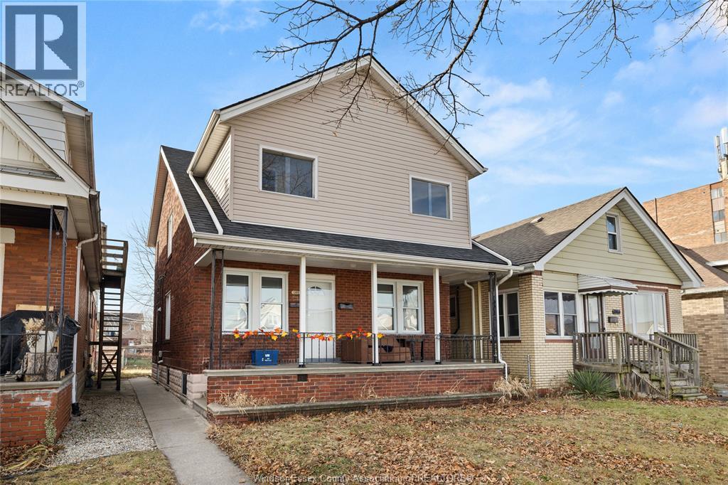 1389 Langlois Avenue, Windsor — primary photograph