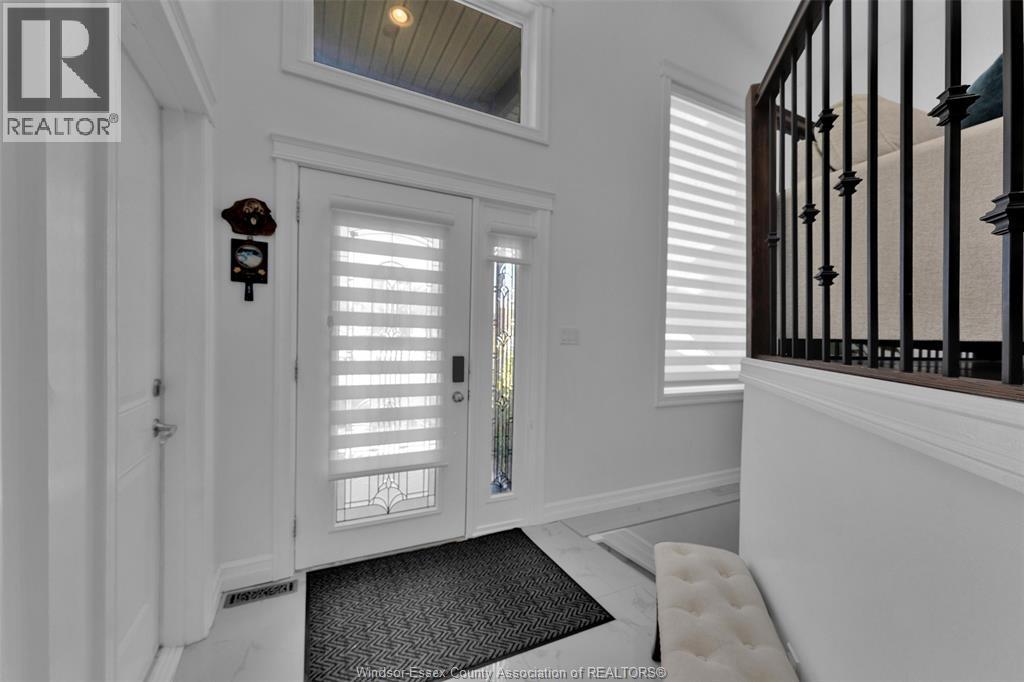 3921 Zanzibar Crescent, Windsor — photograph 2
