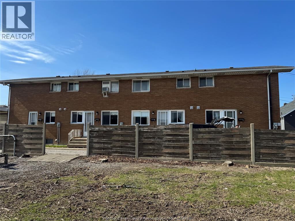 3027 Walker Road #C, Windsor — photograph 2