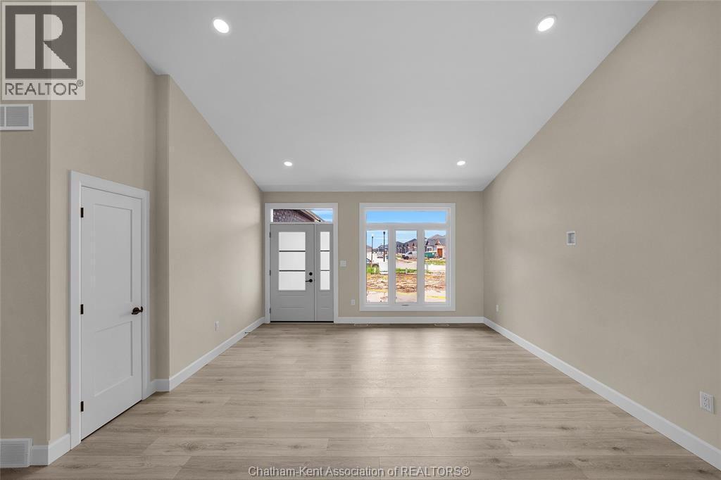 575 Keil Trail, Chatham — photograph 3