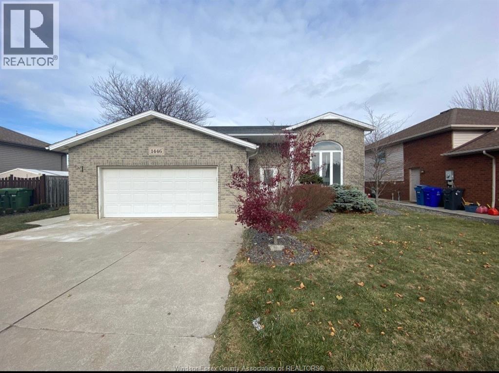 1446 Heritage Garden Crescent, Lakeshore — photograph 2