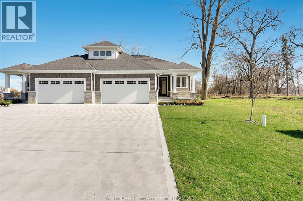 76 Boblo Island Boulevard, Amherstburg — photograph 2