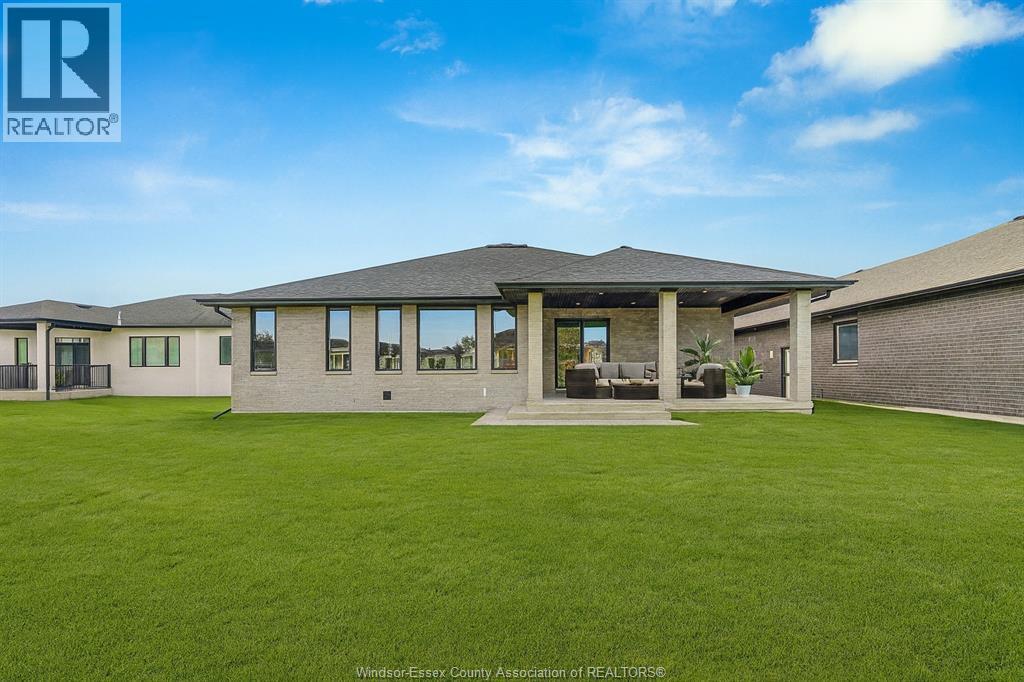 1924 Sannita, Kingsville — photograph 2
