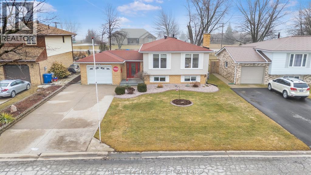 Single Family — 7153 William Street, Comber, Ontario