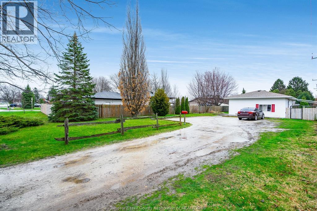 Single Family — 402 Oak Street, Leamington, Ontario