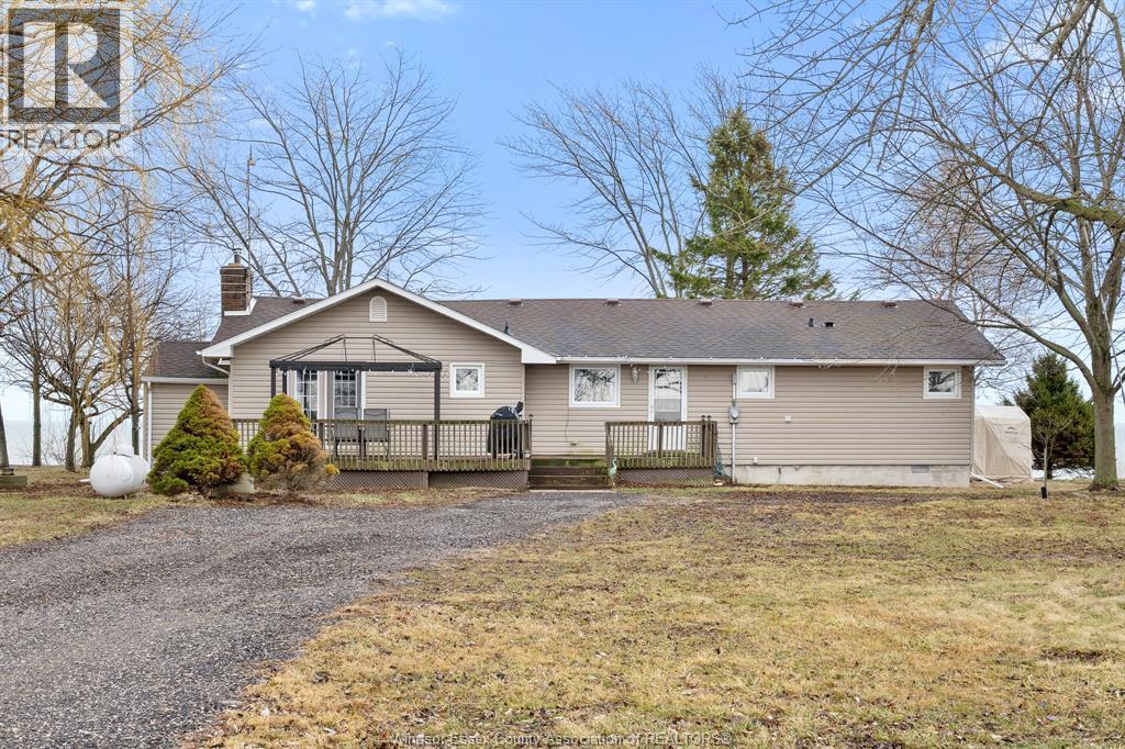 Single Family — 1956 Ocean Boulevard, Wheatley, Ontario