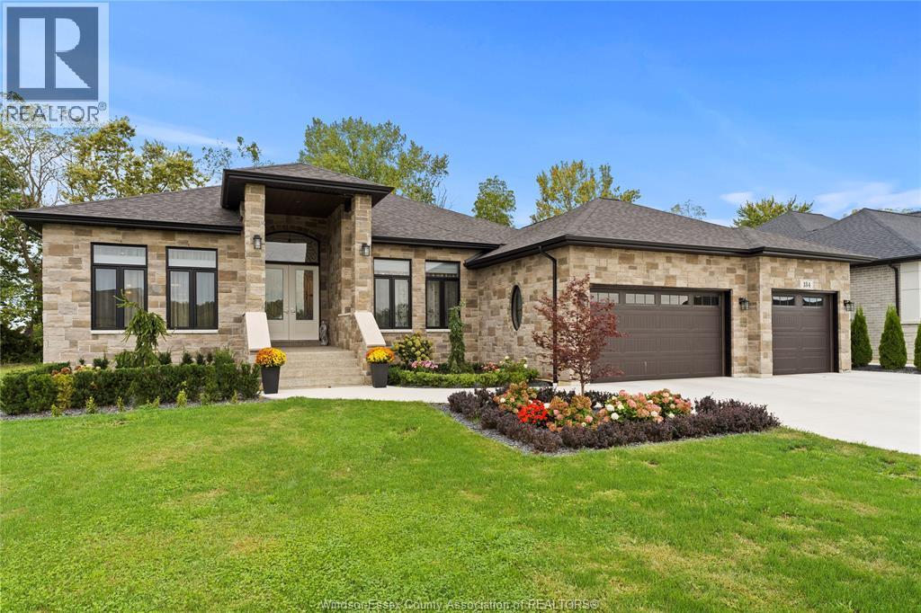 Single Family — 184 Grandview, Kingsville, Ontario