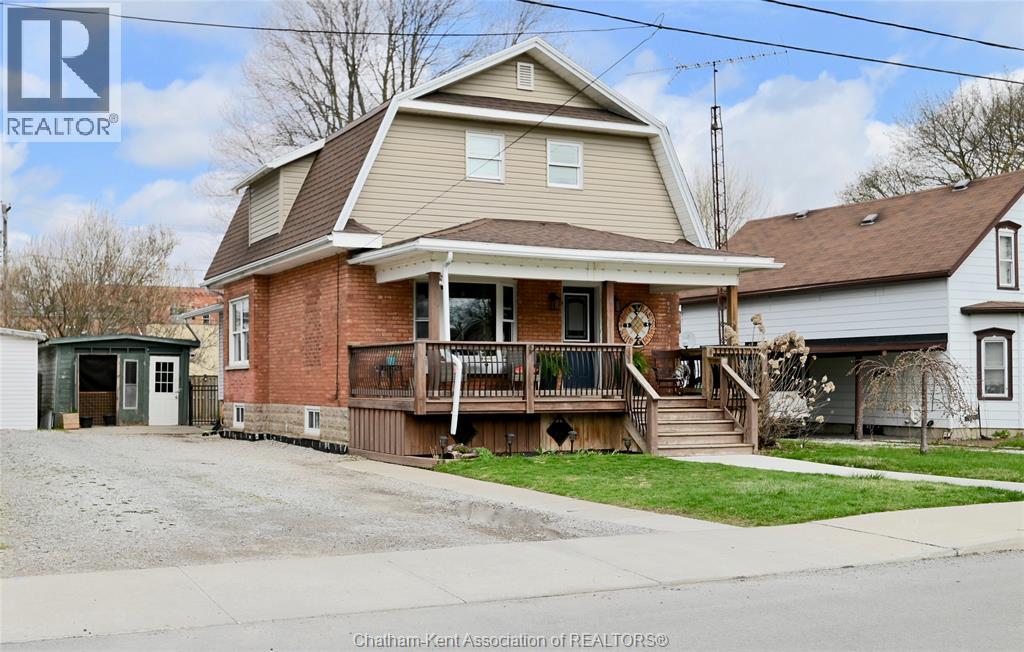 Single Family — 8 Ebenezer Street, Ridgetown, Ontario