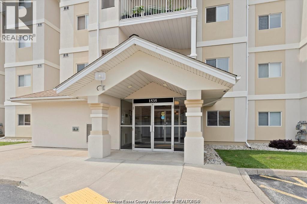 1535 Grand Marais Road #301, Windsor — primary photograph