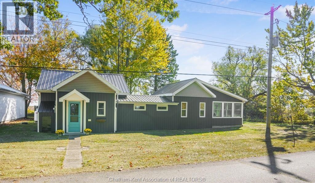 Single Family — 17178 Lakeshore Road, Rondeau Park, Ontario