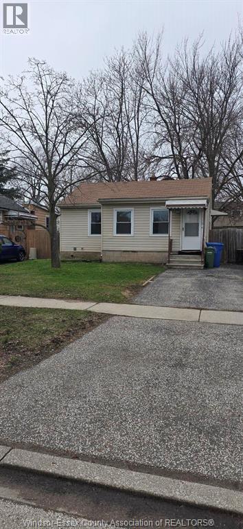 3780 Glenfield, Windsor — primary photograph
