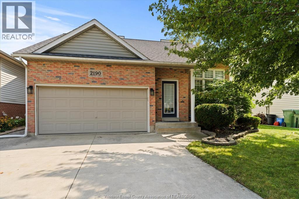 2190 Rockport Street, Windsor — primary photograph