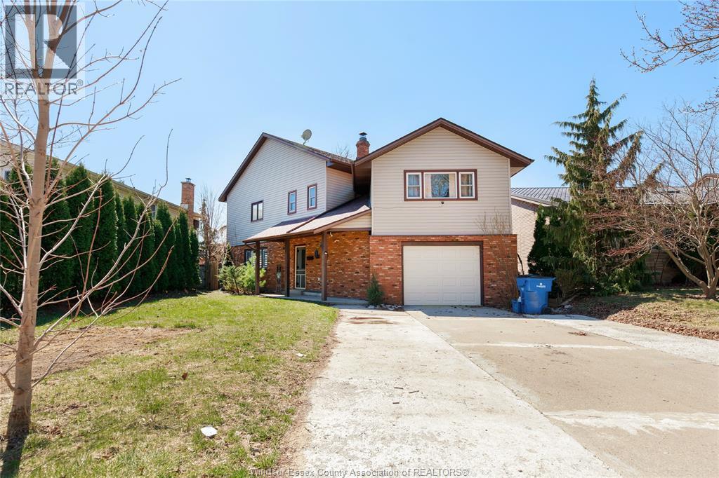 22 University Drive, Chatham — photograph 2