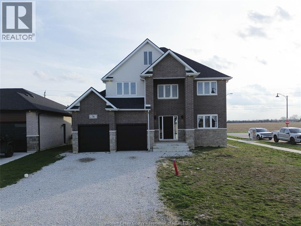 Single Family — 74 Dundee Drive, Chatham, Ontario