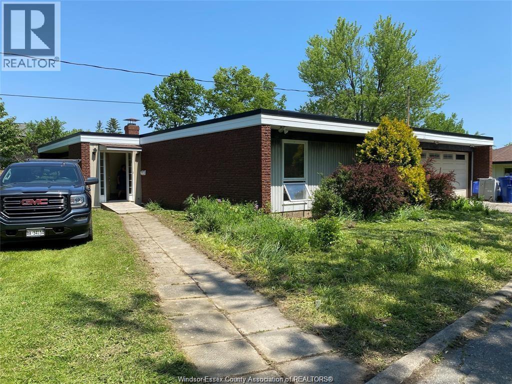 3052 Lauzon #FRONT, Windsor — primary photograph
