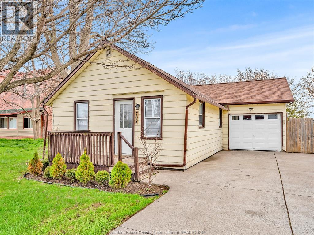 Single Family — 792 Highway 77, Leamington, Ontario