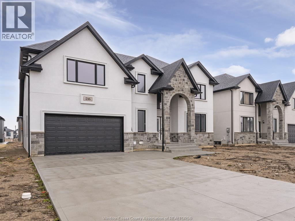 216 Cowan Court, Amherstburg — photograph 2