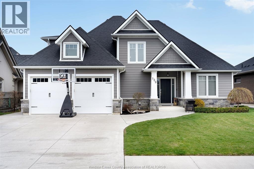 139 Blue Jay Crescent, Kingsville — photograph 2