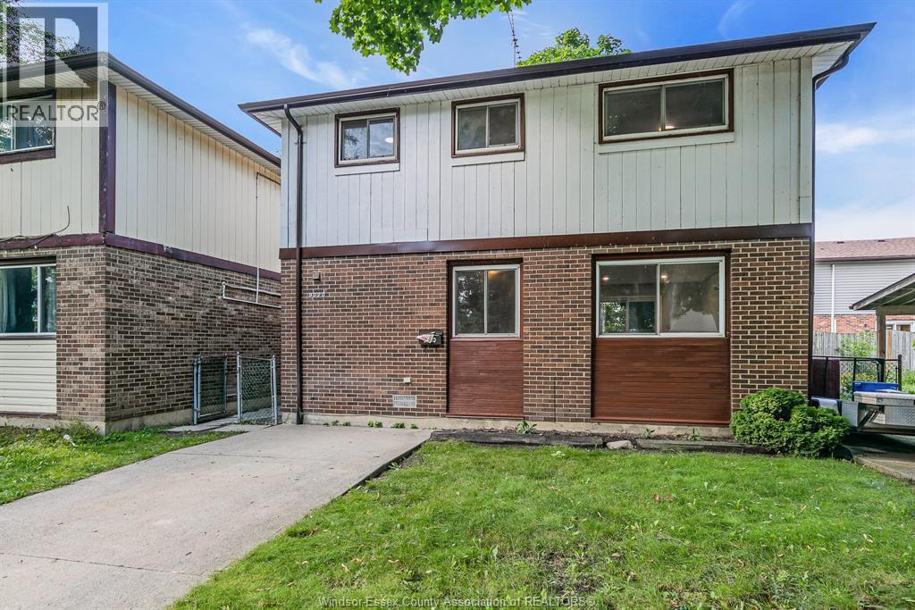 9020 Conway Court, Windsor — photograph 3