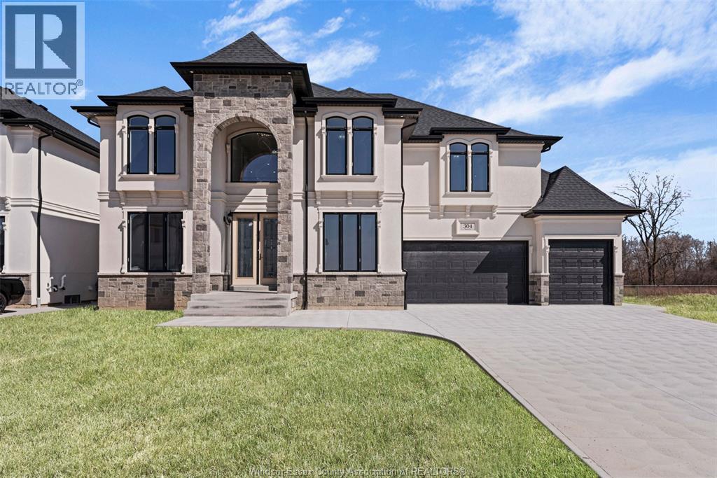 Single Family — 322 Benson, Amherstburg, Ontario