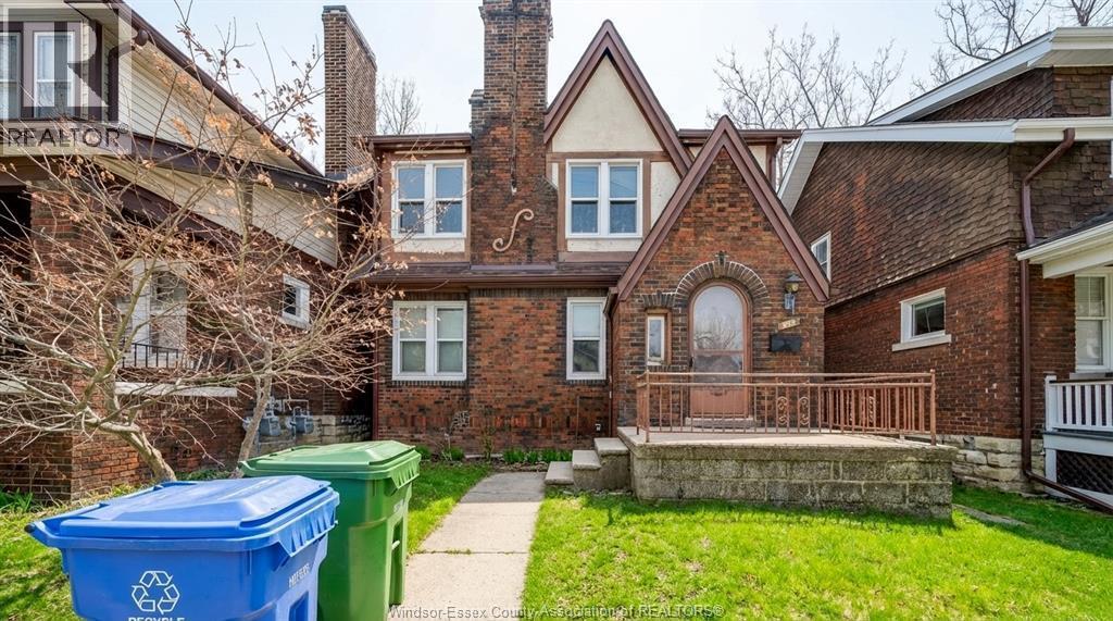 431 Randolph #LOWER, Windsor — primary photograph