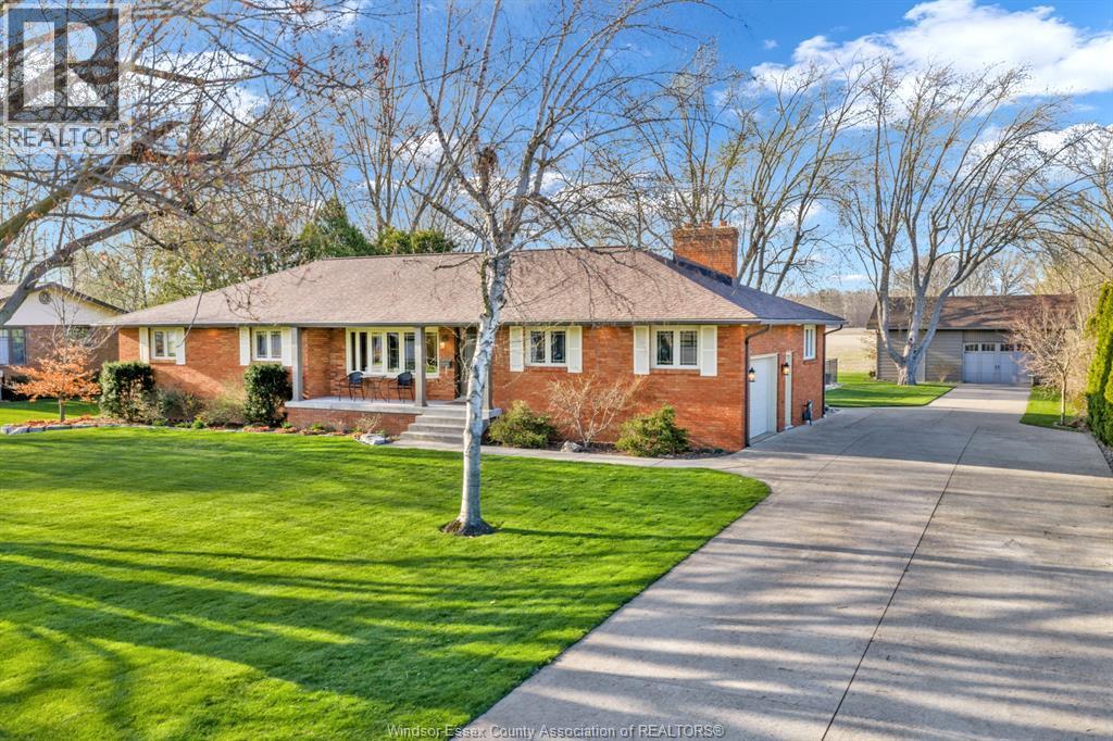 Single Family — 2740 Bouffard, LaSalle, Ontario