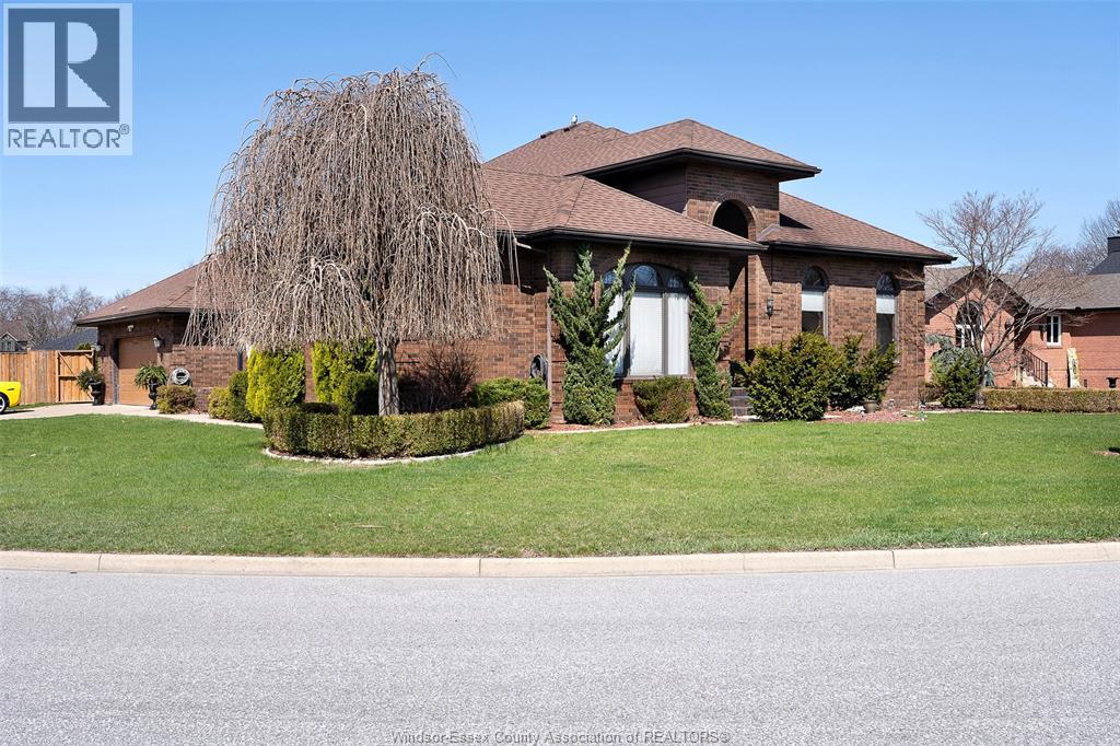 172 Pointe West Drive, Amherstburg — photograph 2