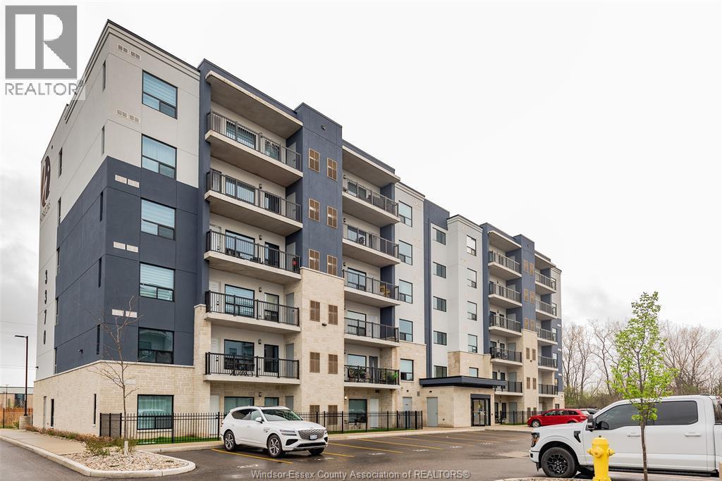 3370 Stella Crescent #326, Windsor — primary photograph