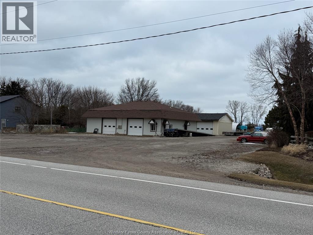 Industrial — 739 County Rd 2, Lakeshore, Ontario