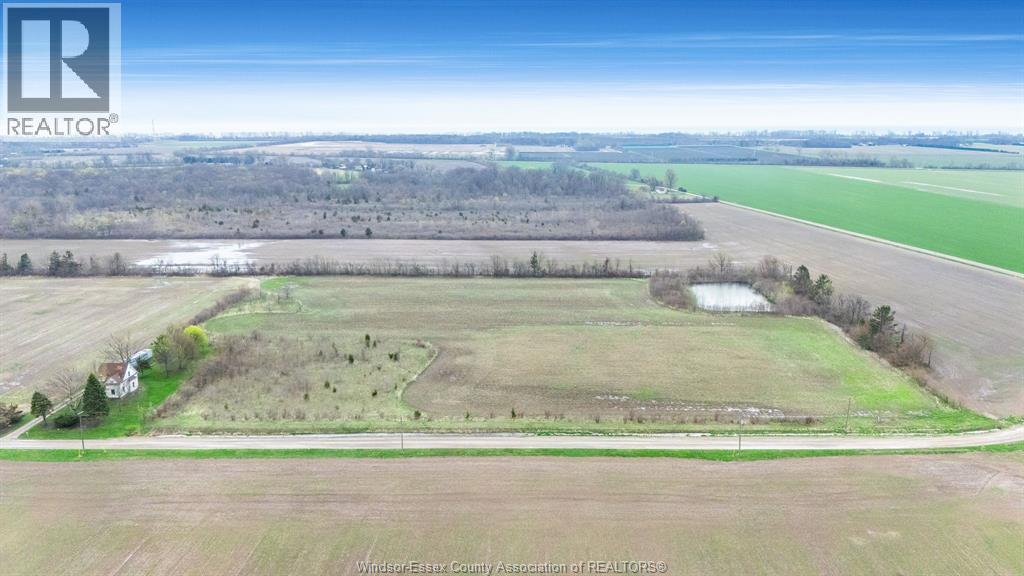 119 Victoria, Pelee Island — photograph 2