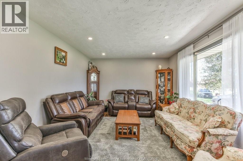 6551 Springfield Road, Aylmer — photograph 3