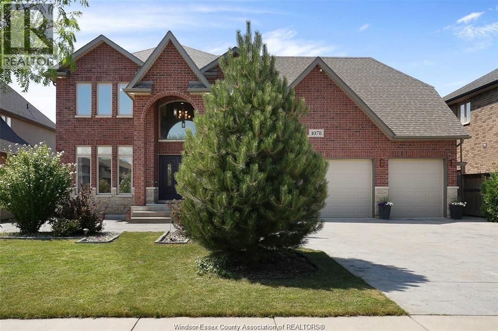 Single Family — 1078 Charlotte Crescent, Lakeshore, Ontario