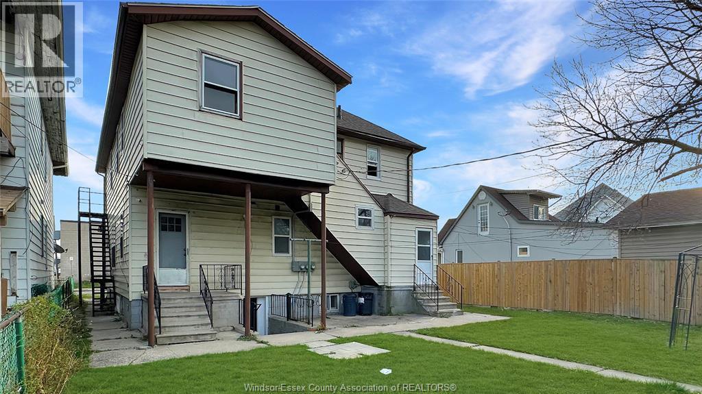 756 Brant Street, Windsor — photograph 2
