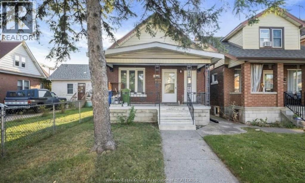 1085 Langlois Avenue #Main, Windsor — primary photograph