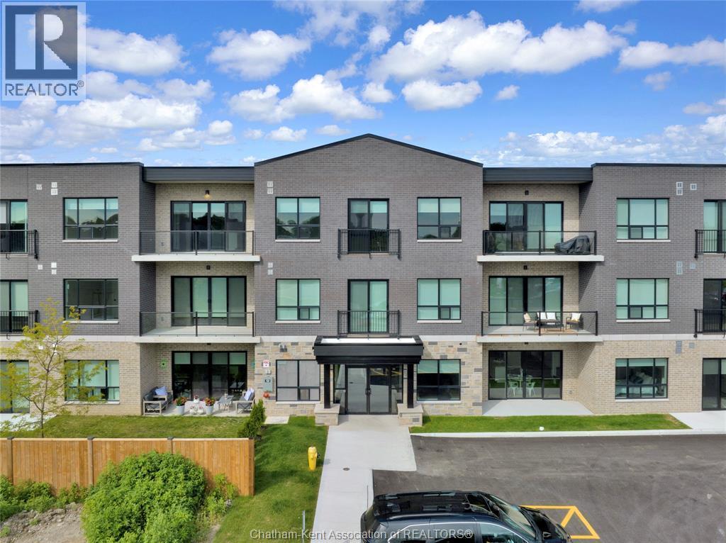 175 Churchill Park Road #216, Chatham — photograph 2