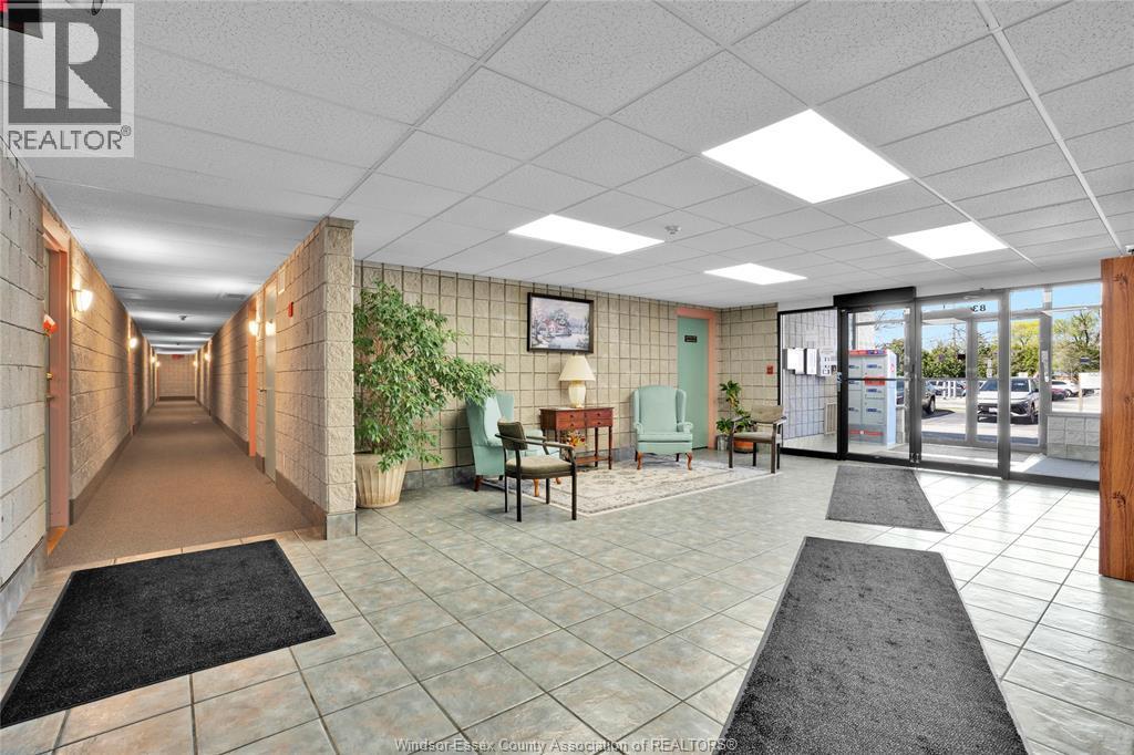 8335 Wyandotte Street #109, Windsor — photograph 3