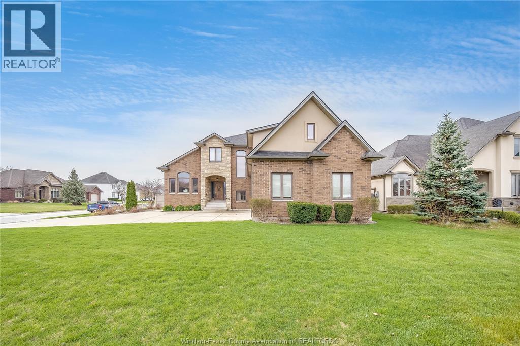 Single Family — 12337 Candlewood Drive, Tecumseh, Ontario