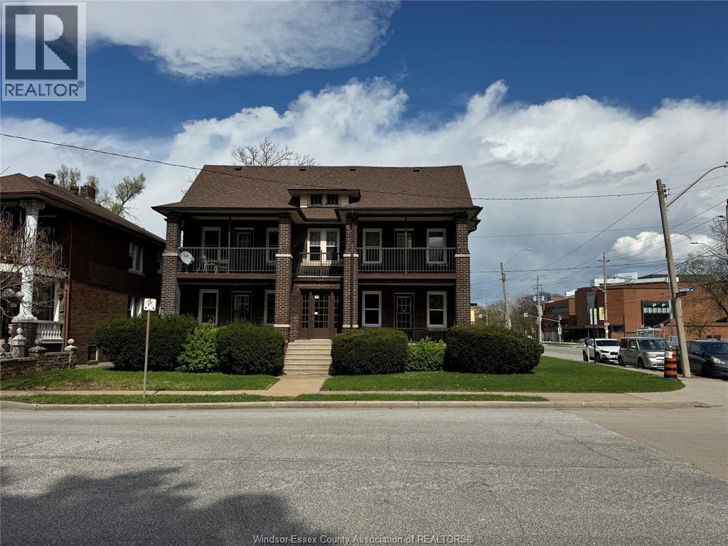 290 Vista Place, Windsor — photograph 2