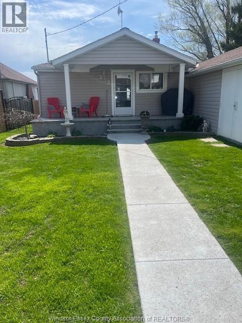 813 Erie Shores Drive, Colchester — photograph 2