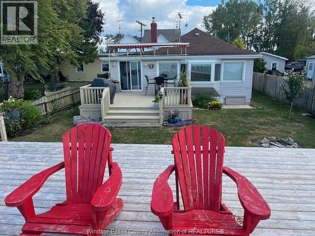 813 Erie Shores Drive, Colchester — photograph 3