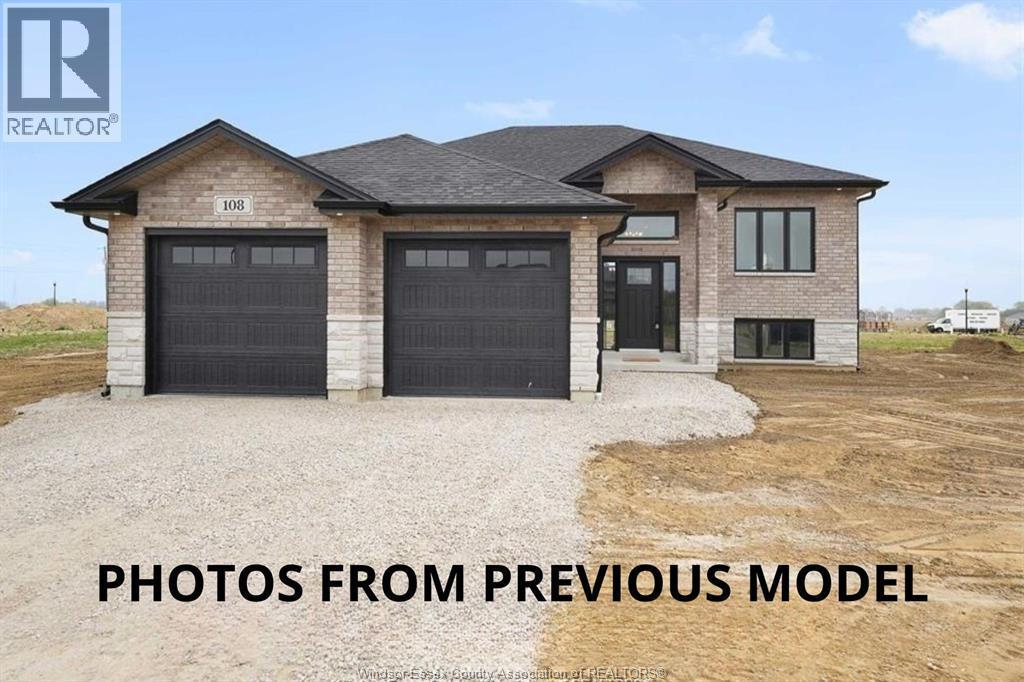 Single Family — 4 Lantern Lane, Chatham, Ontario