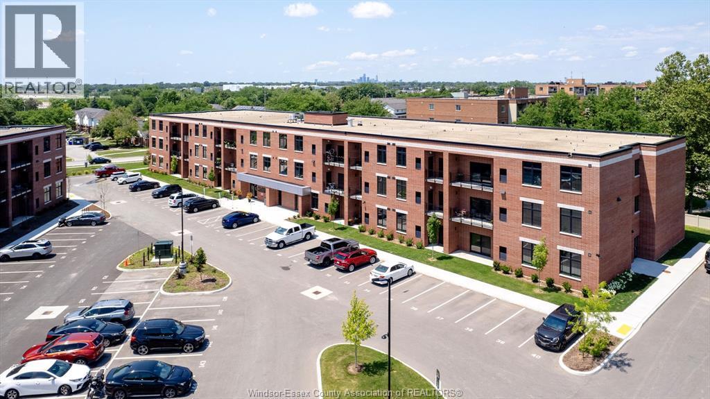 3160 Meadowbrook Lane #103, Windsor — primary photograph
