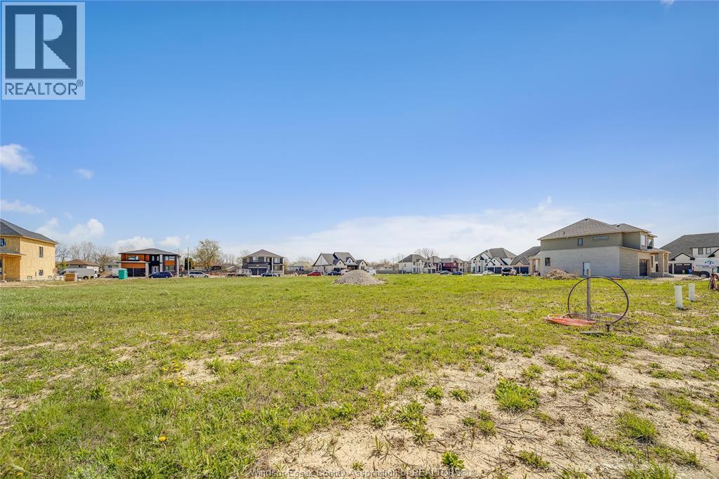 3691 Farrow Avenue, Windsor — primary photograph