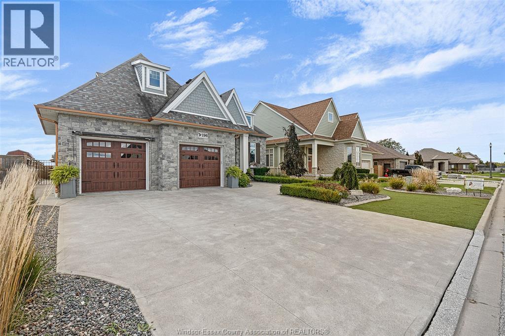 196 Francis Court, Belle River — photograph 3