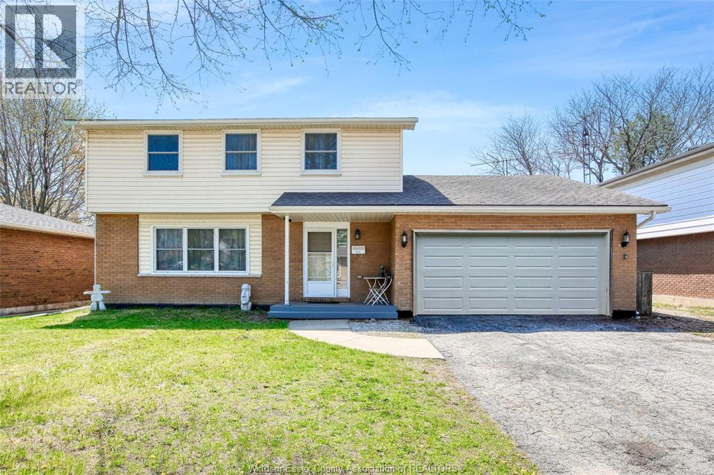 Single Family — 325 McCurdy, Amherstburg, Ontario