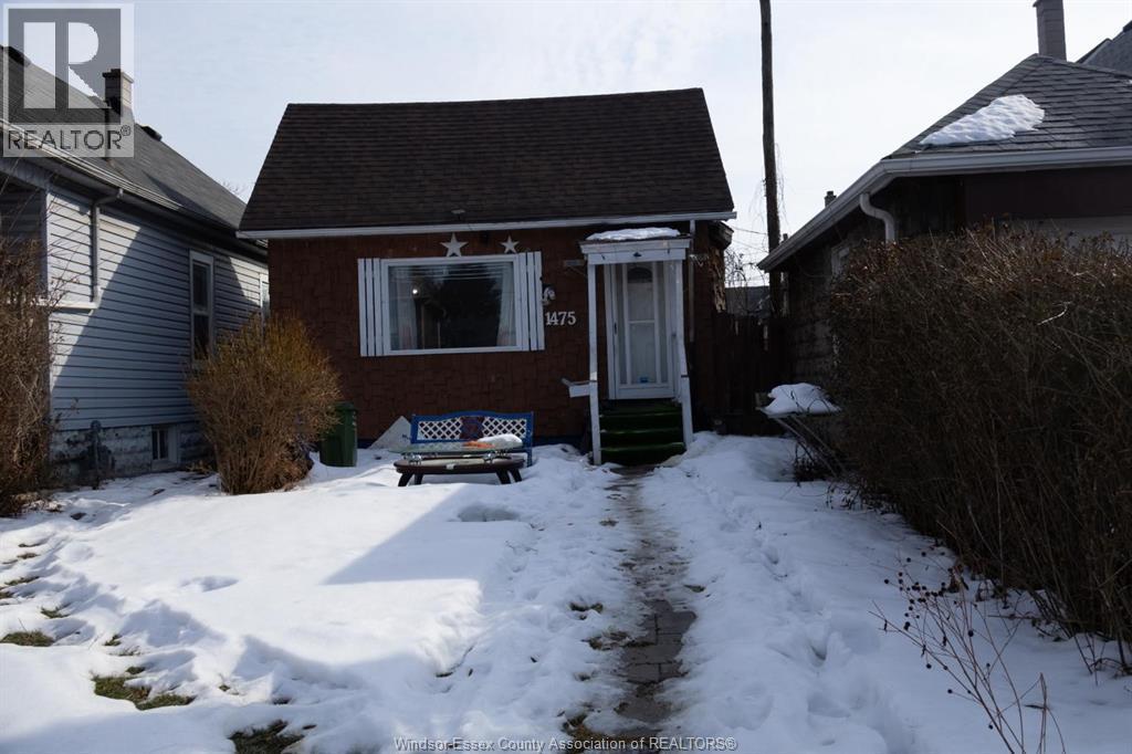 1475 Martindale Street, Windsor — photograph 2
